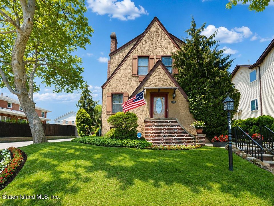 1st image of 27 Windemere Ave