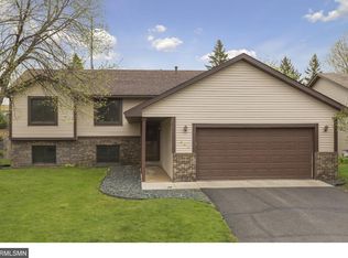 4290 Fox Ridge Rd, Eagan, MN 55122