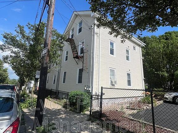 2nd image of 49 Trenton St #2