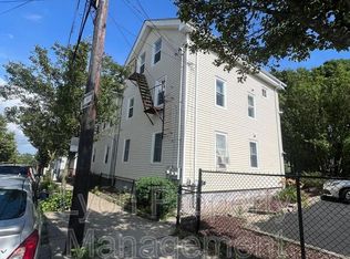 49 Trenton St #2, Providence, RI 02906