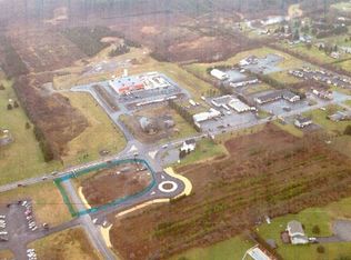 420 Evergreen Hollow Rd, Brodheadsville, PA 18353