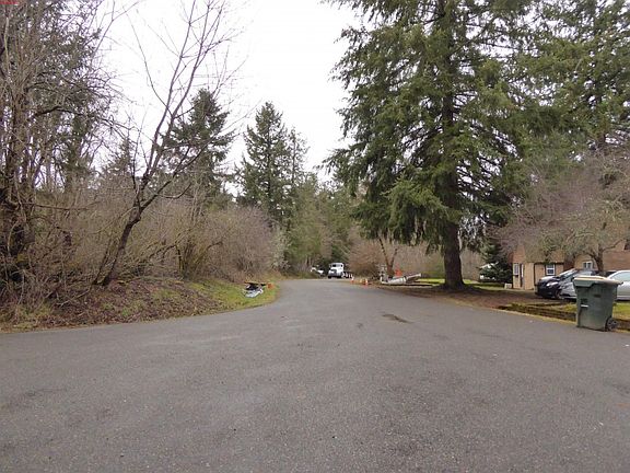4th image of 7916 Tern Dr SE