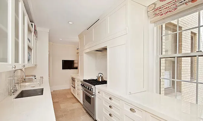 Rented by Compass | media 5