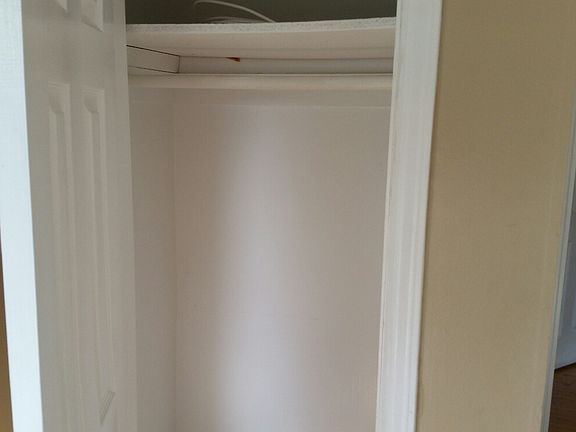 5th image of 10204 Belmont Ave