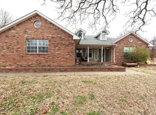 10054 Lakewood Rd, Skiatook, OK 74070