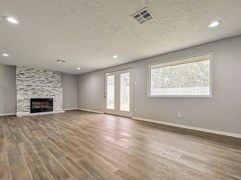 4418 Knotty Oaks Trl — Photo 14