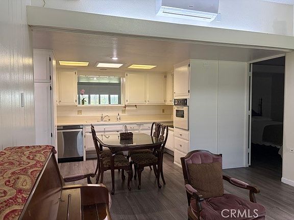 5th image of 1720 Interlachen Rd APT 41G