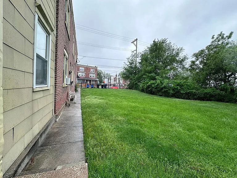 1007 Markley St — Photo 9