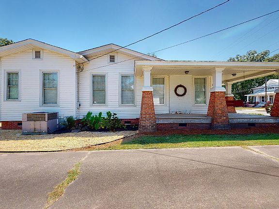 4th image of 412 N Caswell Street