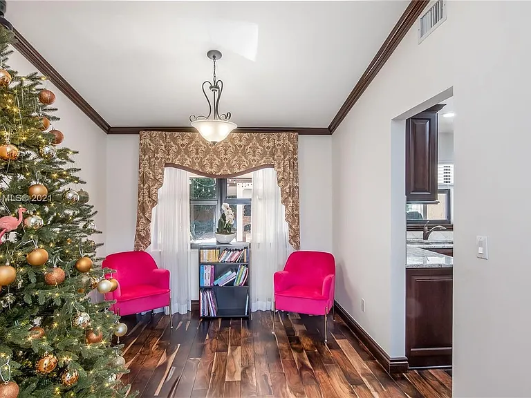11798 SW 51st Ct — Photo 11