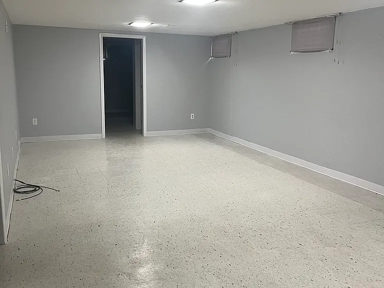 532 Riley Dr — Photo 11