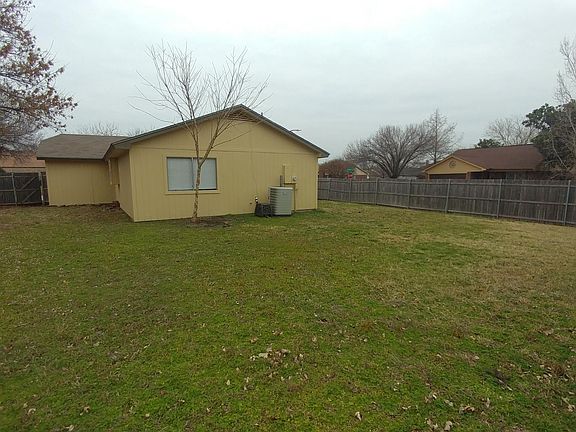 5th image of 7313 Silver Sage Dr