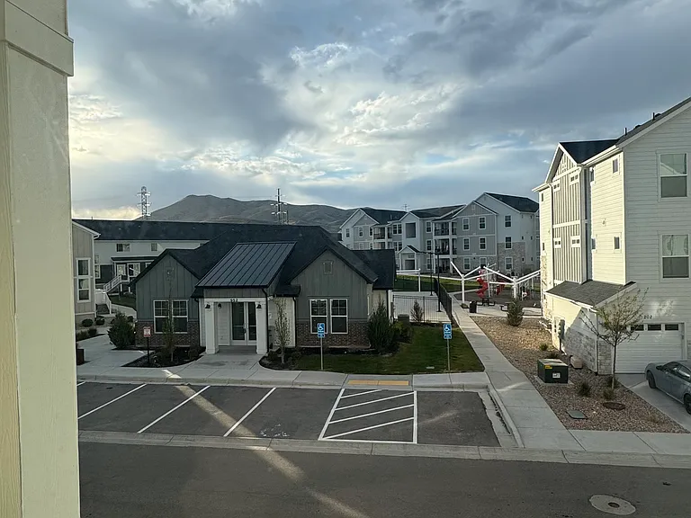 947 W Coral Charm Way #203 — Photo 3