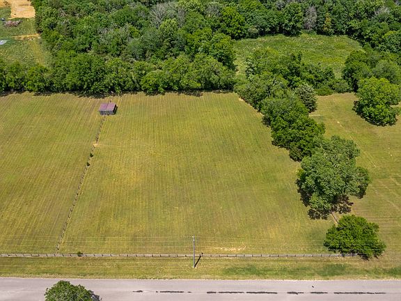 5th image of 108 Pineywood Acres Dr