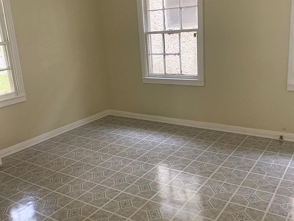 3rd image of 7013 Church Ln #3