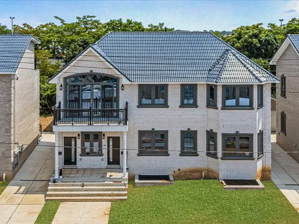 150-17 Hawtree St, Ozone Park, NY 11417