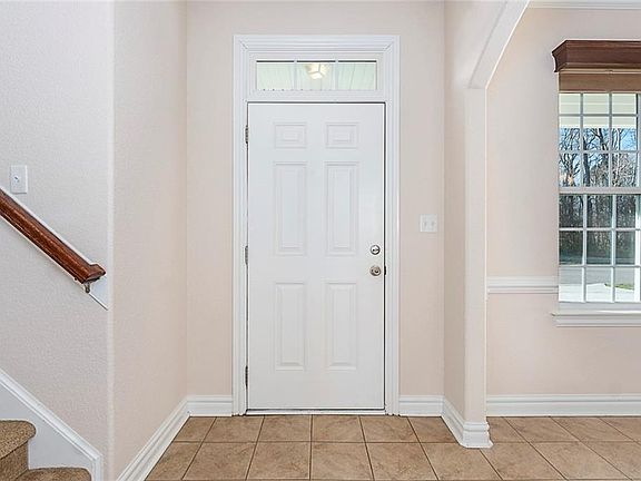 5th image of 1300 Copper Knoll Ln