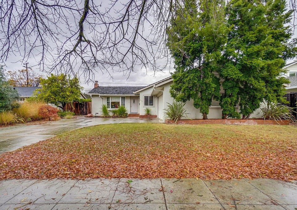 1st image of 1713 Peony Ln