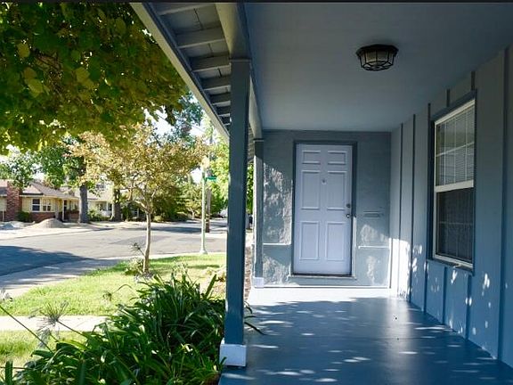 4th image of 3741 58th St