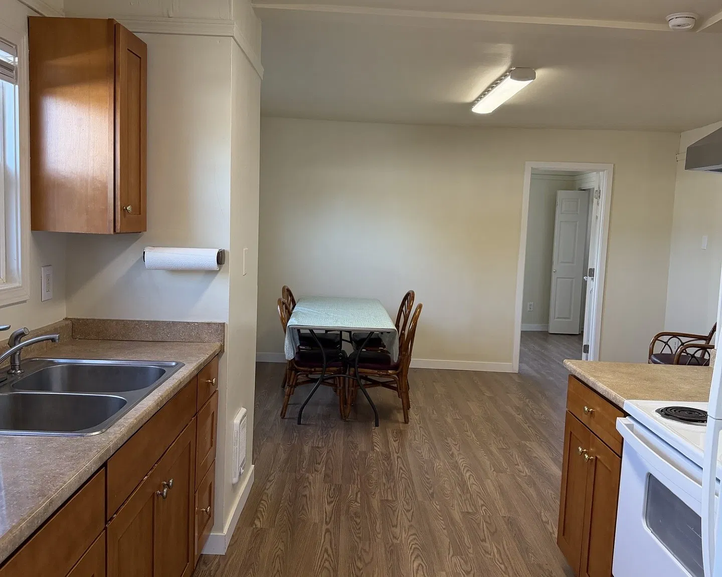 2 bed, 500 sqft, $1,550 — Photo 3