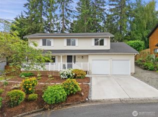 4517 166th Pl NE, Redmond, WA 98052