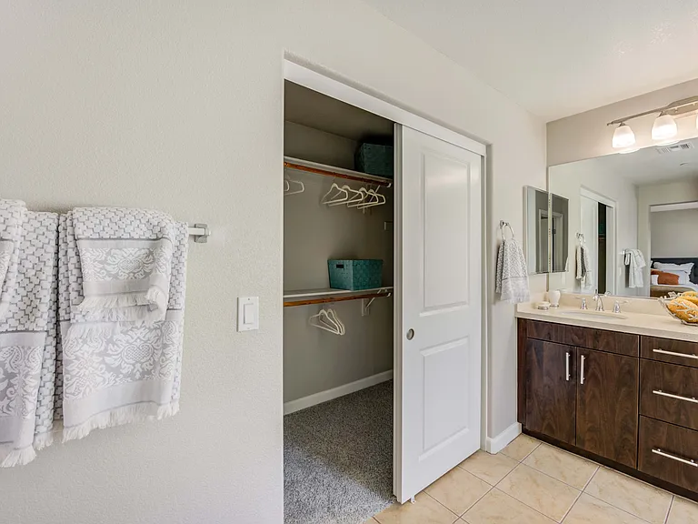 Townhomes at Lost Canyon — Photo 20
