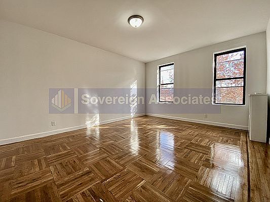 5th image of 44 Bennett Ave #6A