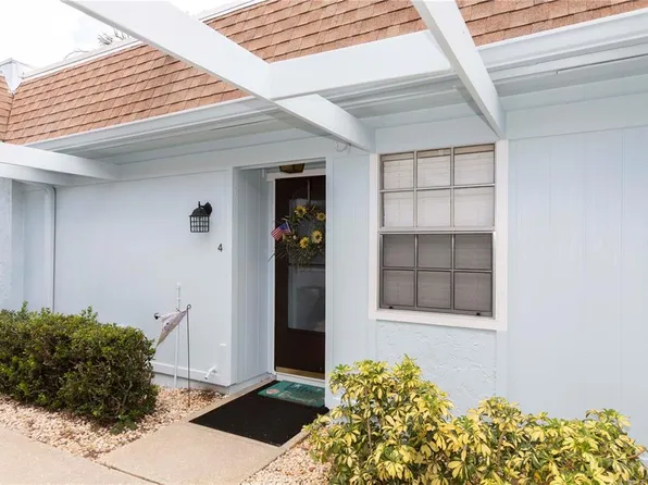 11140 CARRIAGE HILL DRIVE #4, PORT RICHEY, FL 34668