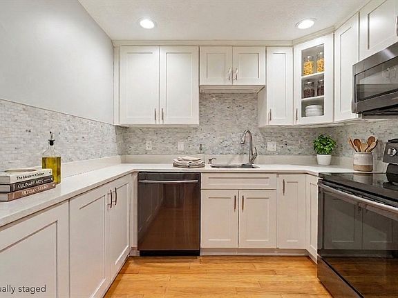 5th image of 45 Macy St APT 303B