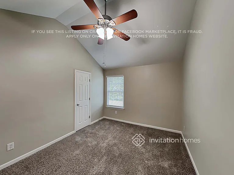 434 Orchid Ln — Photo 12
