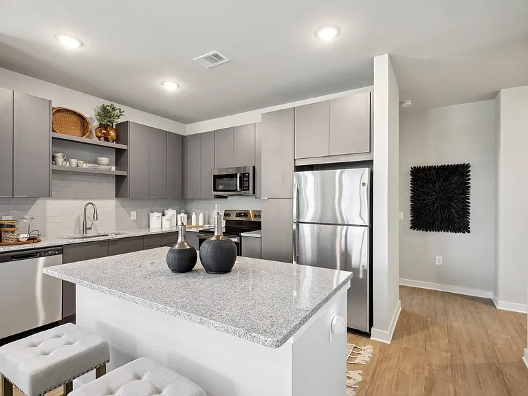 Allora Creekbend — Photo 30