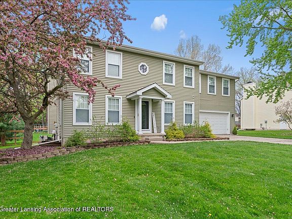 2nd image of 13176 Blackwood Dr