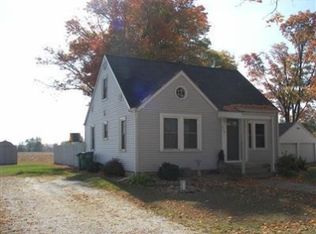 214 E Hamilton St, Union Mills, IN 46382