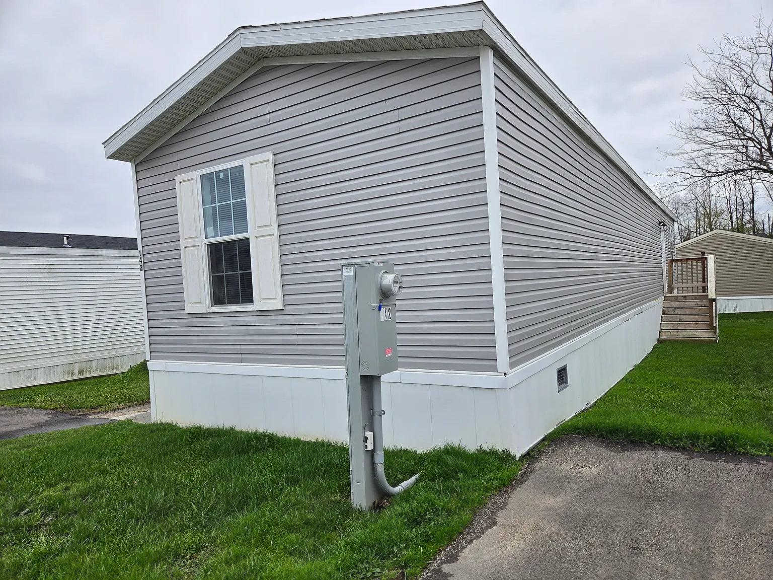 3 bed, 960 sqft, $1,335 — Photo 2