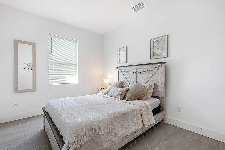 2683 Hiawatha Ave — Photo 11