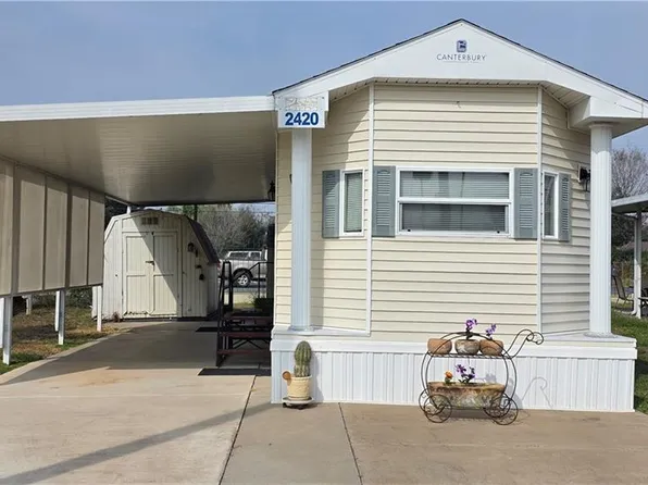 2420 Bobolink Cir W, Palmview, TX 78572