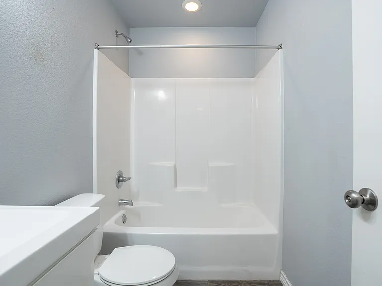8802 14th St — Photo 20