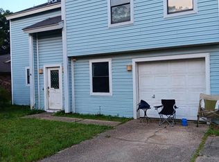 5877 S Somerset Dr, Pensacola, FL 32526