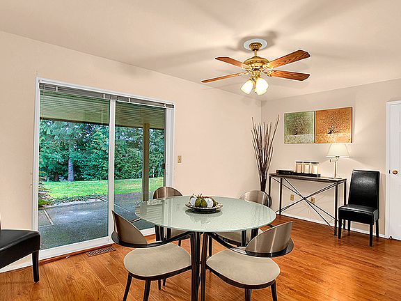 4th image of 2635 175th Ave NE