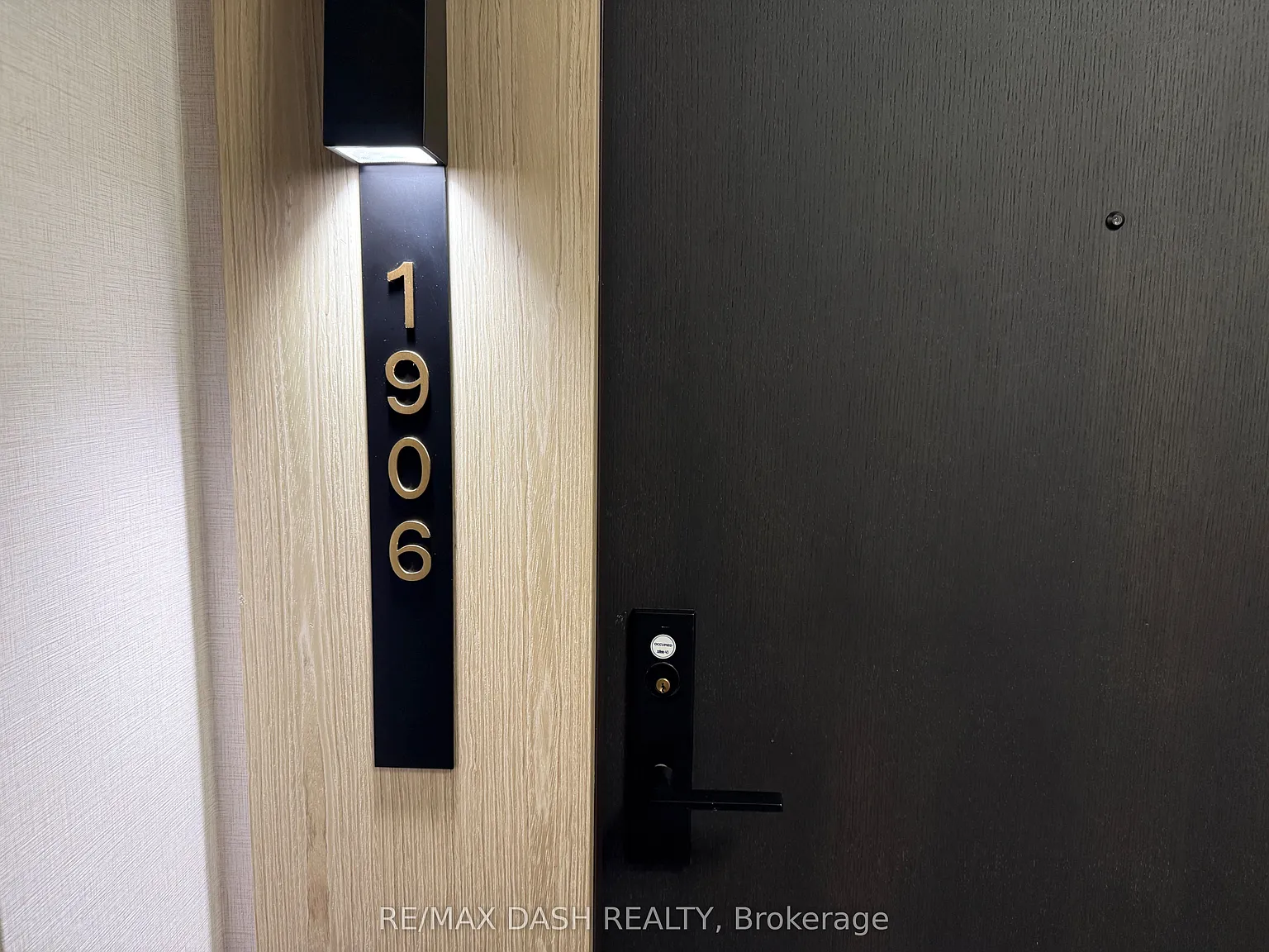 1 bed, $2,500 — Photo 4