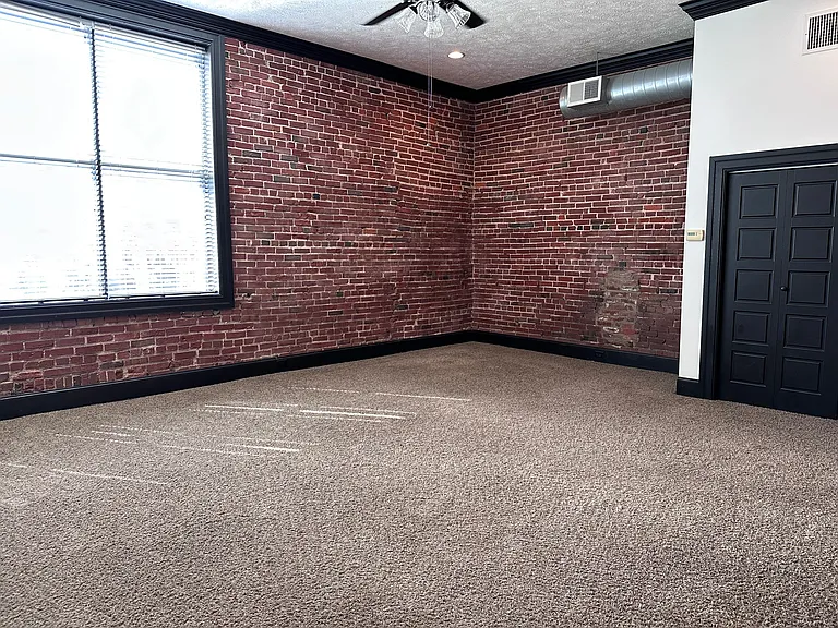217 E Deaderick St #2G — Photo 5