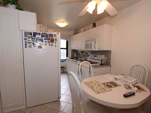 5th image of 264 E Broadway APT C705