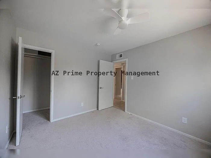 1218 E Carter Dr — Photo 20
