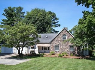 101 Kathleen Ct, King, NC 27021