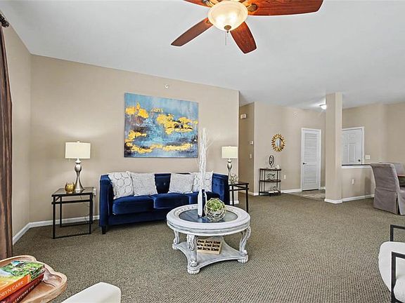 5th image of 5300 Warminster Dr #101
