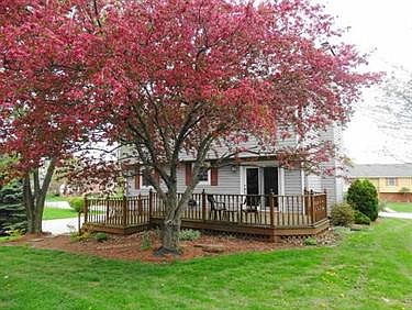3rd image of 123 Yellowstone Dr