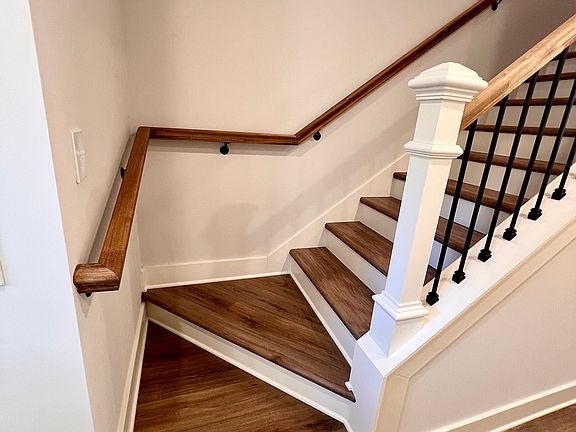 5th image of 112 Westmoreland St