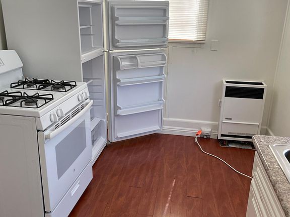 4th image of 210 W Lime Ave #7
