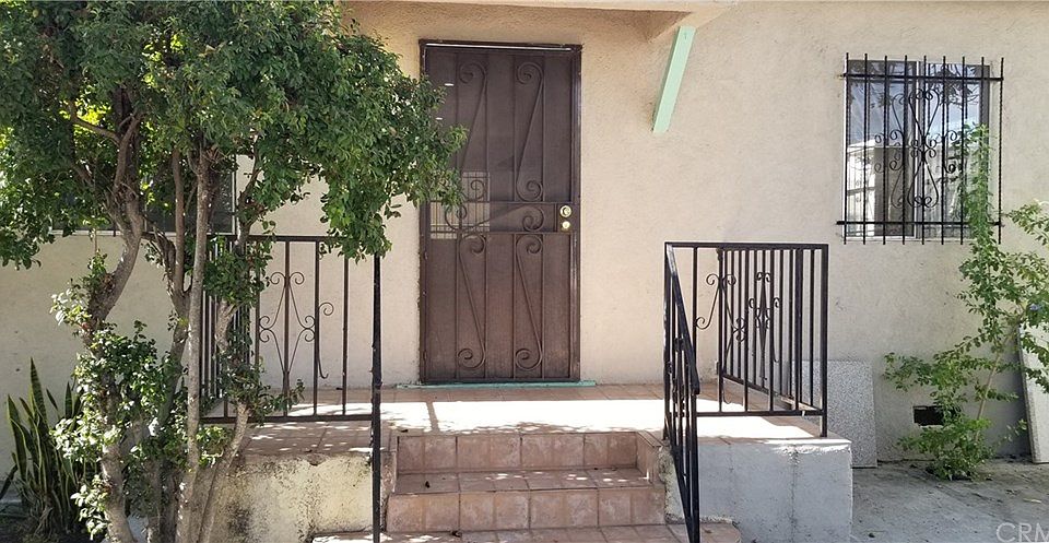 1st image of 1417 W 36th St