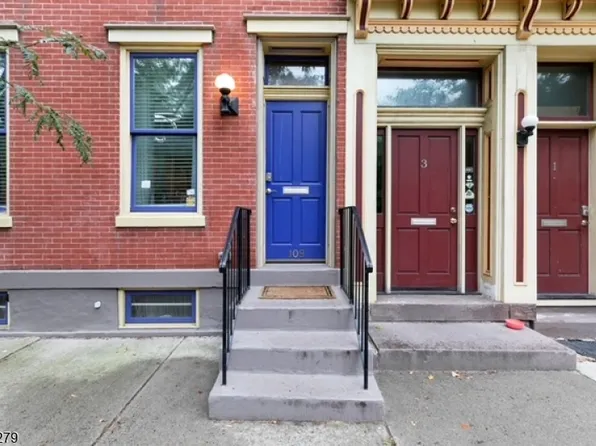 109 Centre St, Trenton City, NJ 08611